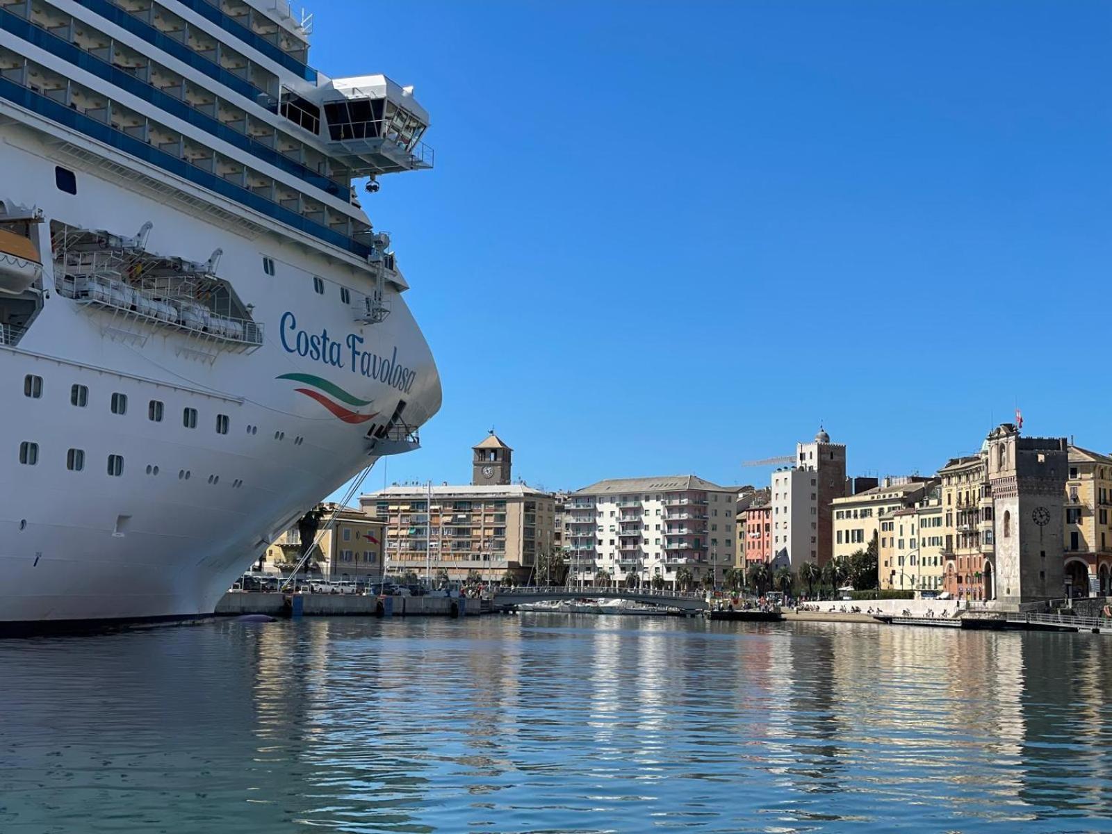 شقة Il Talismano-In Citta -Vicino Al Mare سافونا المظهر الخارجي الصورة